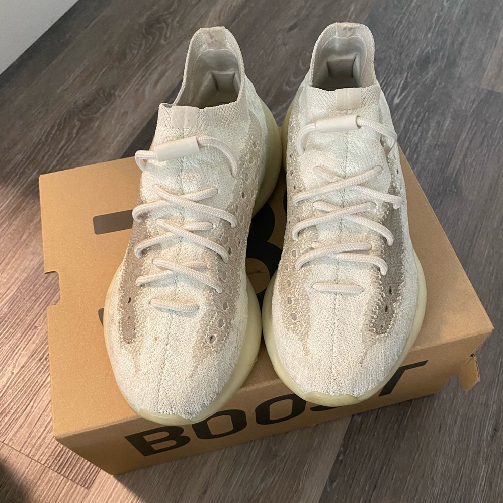 Yeezy boost 380